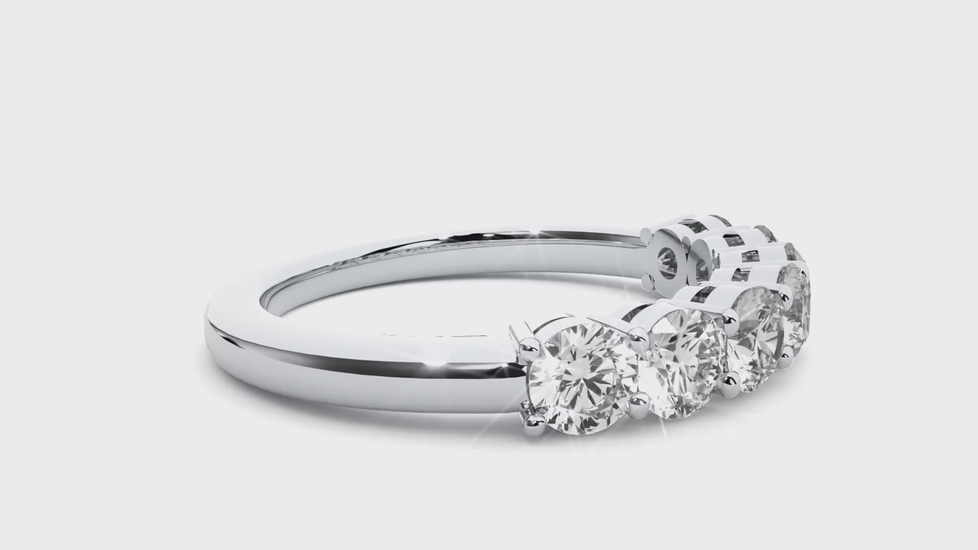 1.13 Carat IJ Color VS1 Clarity Diamond Studded Natural Diamond Ring.